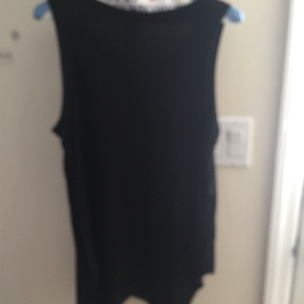 Top - Picture 4 of 4